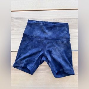 Lululemon wunder train shorts 6”